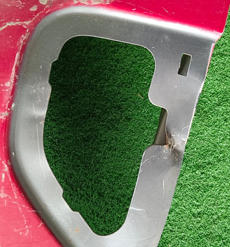 FORD RANGER T6 FRONT FENDER WITH HOLE RED LH (FFWH053)