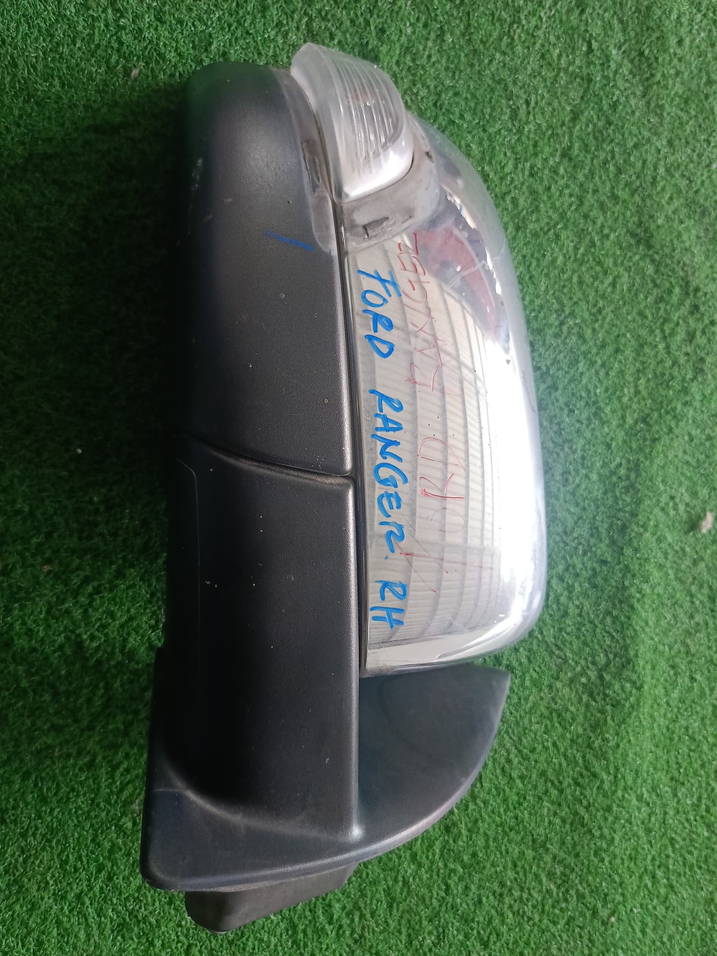 FORD RANGER T7 SIDE MIRROR NO WIRE SILVER RH (MS00008)