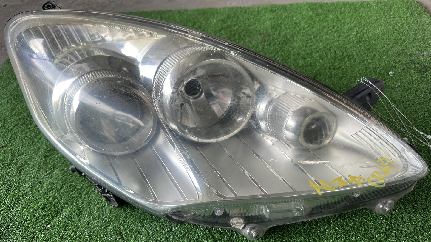 PERODUA ALZA HEAD LAMP RH (HL0004)