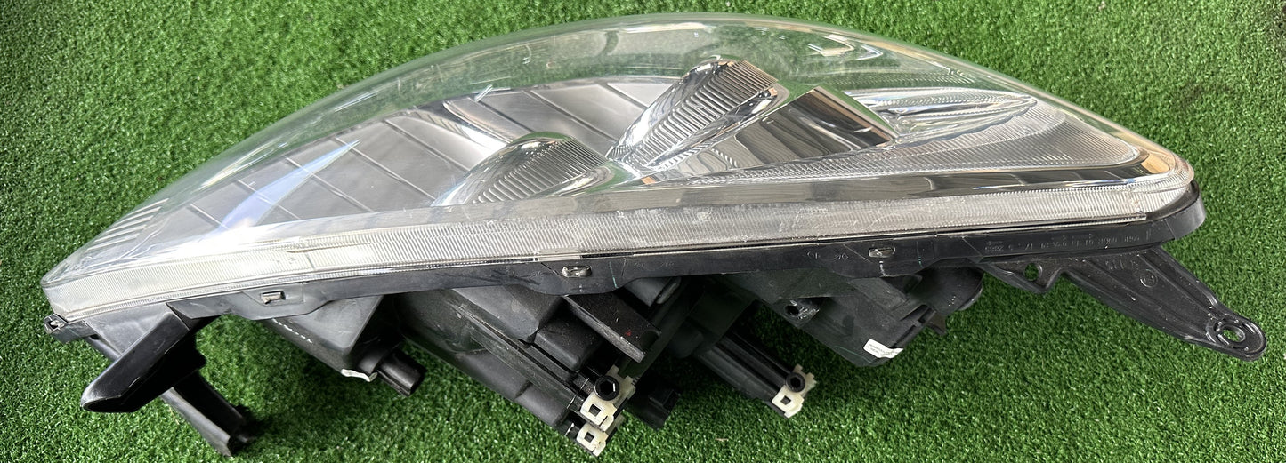 PERODUA ALZA HEAD LAMP RH (HL0005)