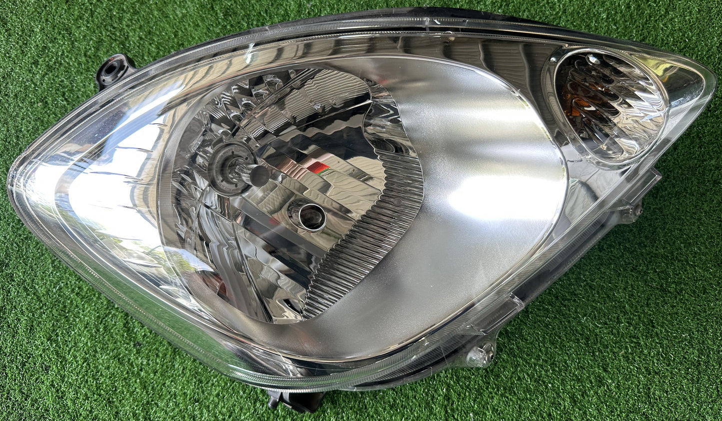 PERODUA VIVA HEAD LAMP RH (HL0007)