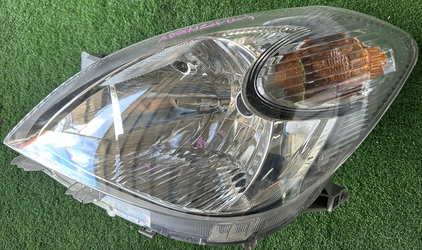 TOYOTA AVANZA HEAD LAMP LH (HL0011)