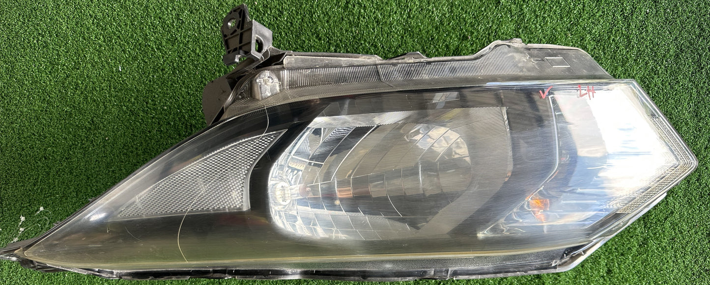 HONDA HR-V HEAD LAMP LH (HL0020)