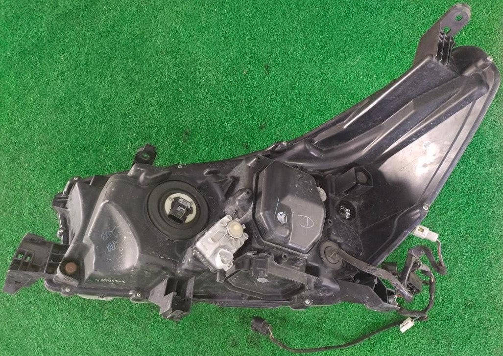 TOYOTA HILUX REVO HEAD LAMP RH (HL0031) (O)