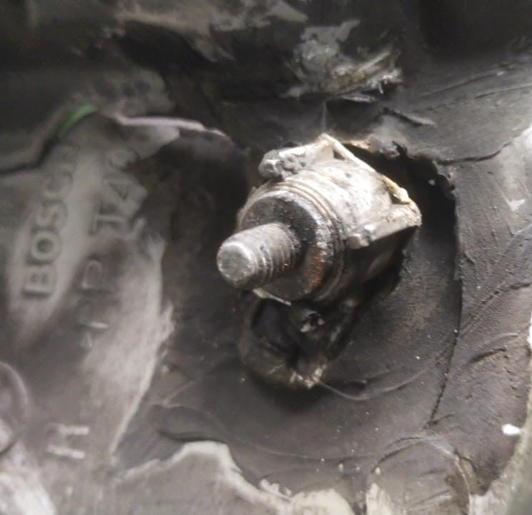 PROTON WIRA HEAD LAMP RH (HL0036)