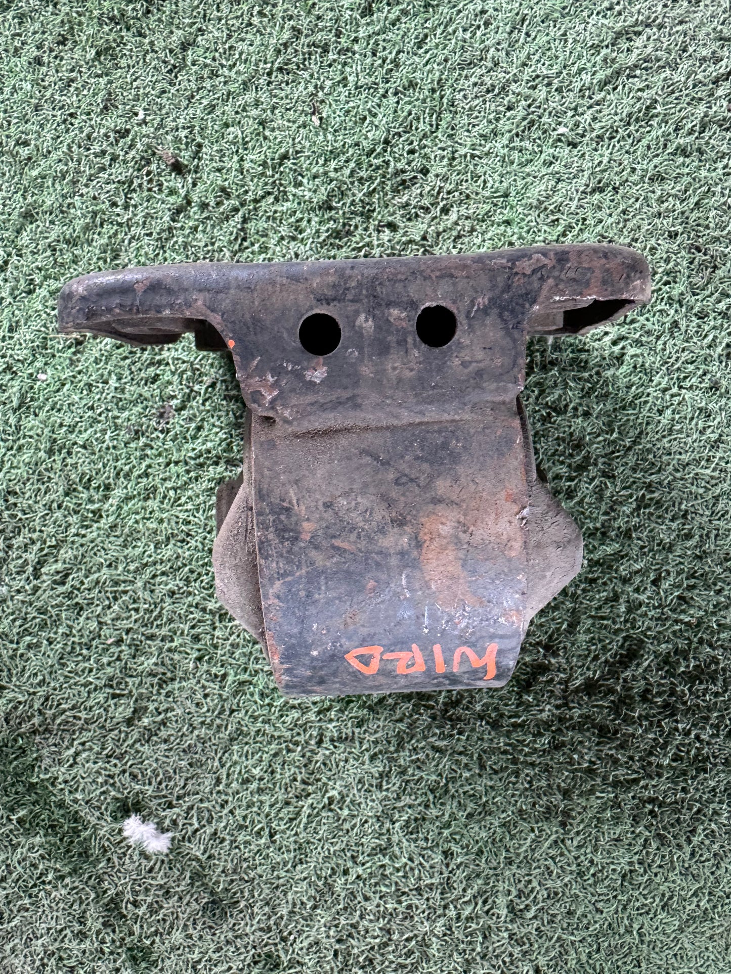 PROTON WIRA ENGINE MOUNTING FRONT (EM0008)