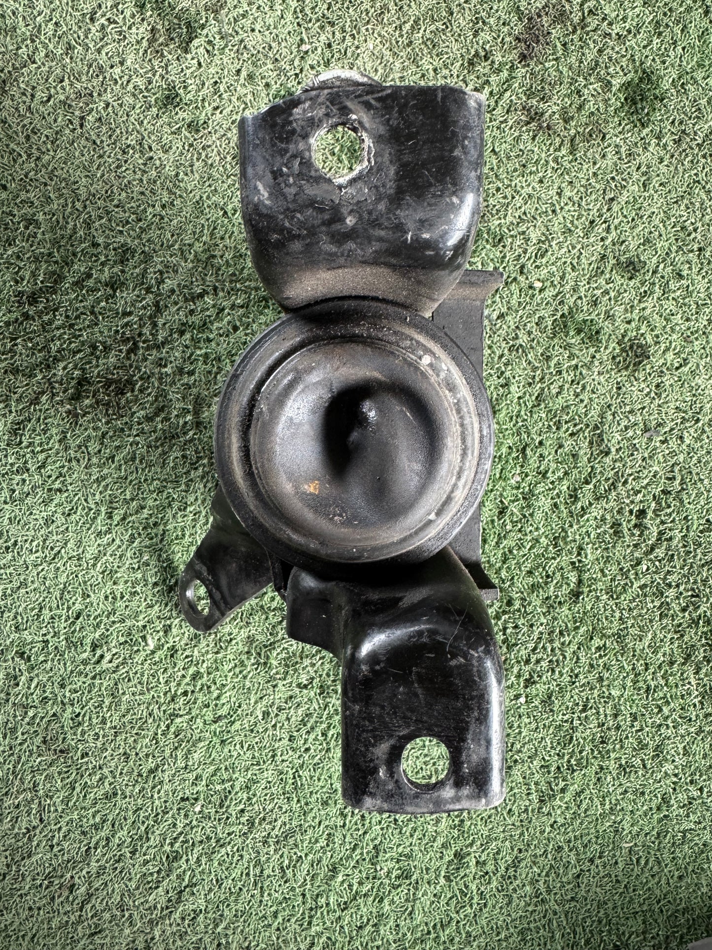 TOYOTA ALTIS ZZE12 ENGINE MOUNTING RH (EM0010)