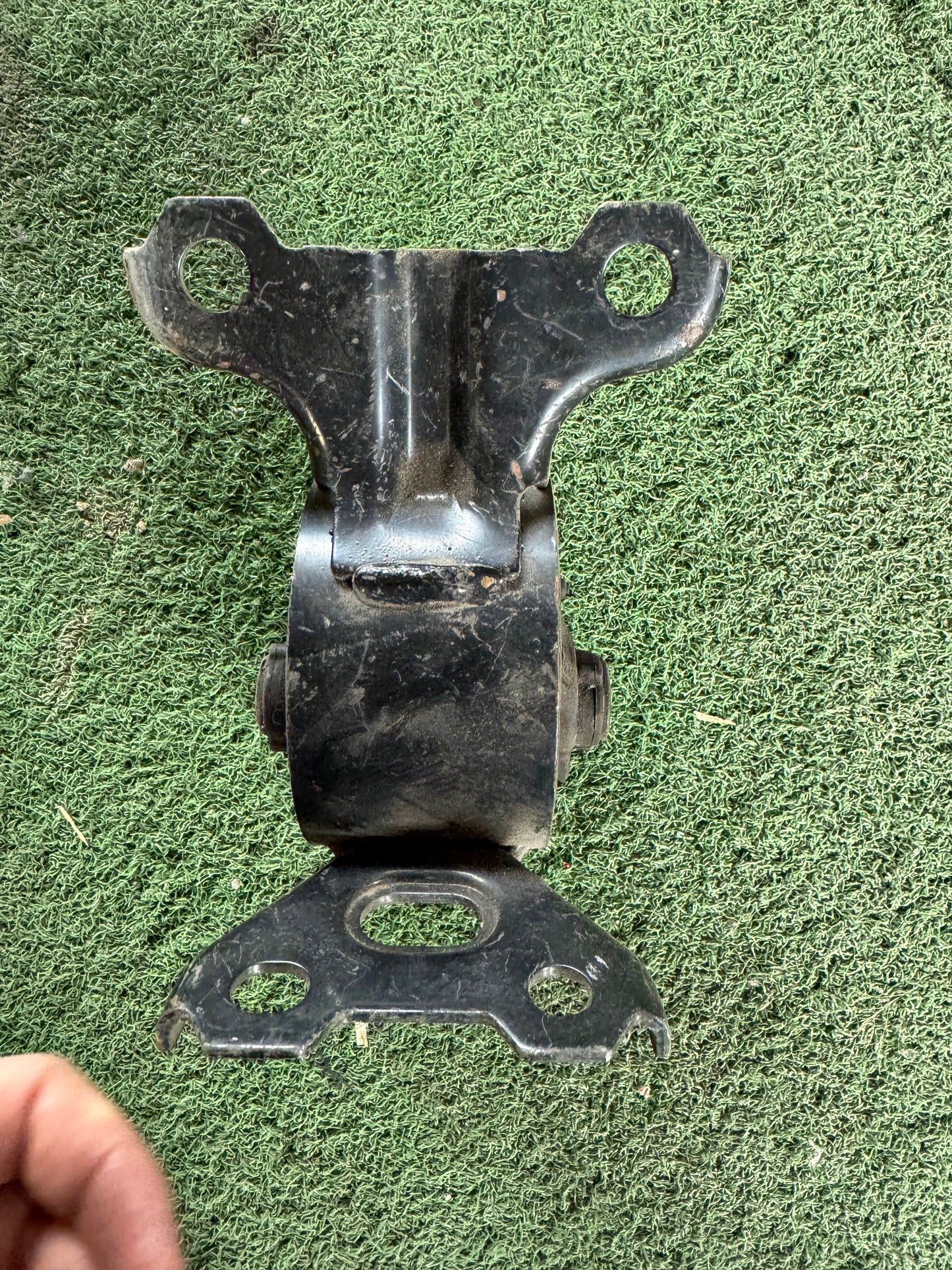 MITSUBISHI ASX ENGINE MOUNTING LH (EM0021)