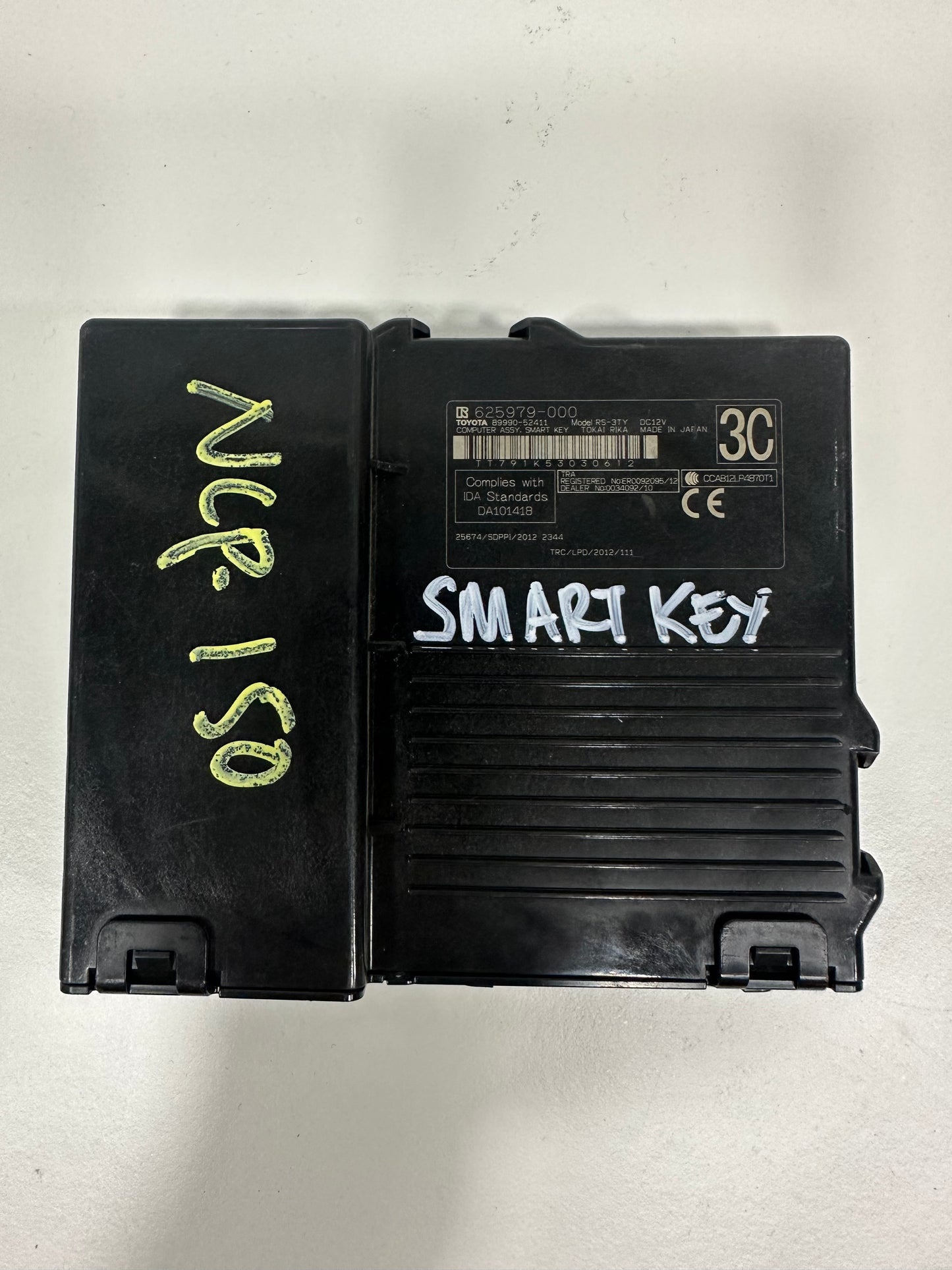 TOYOTA VIOS SMART KEY ECU (89990-52411)