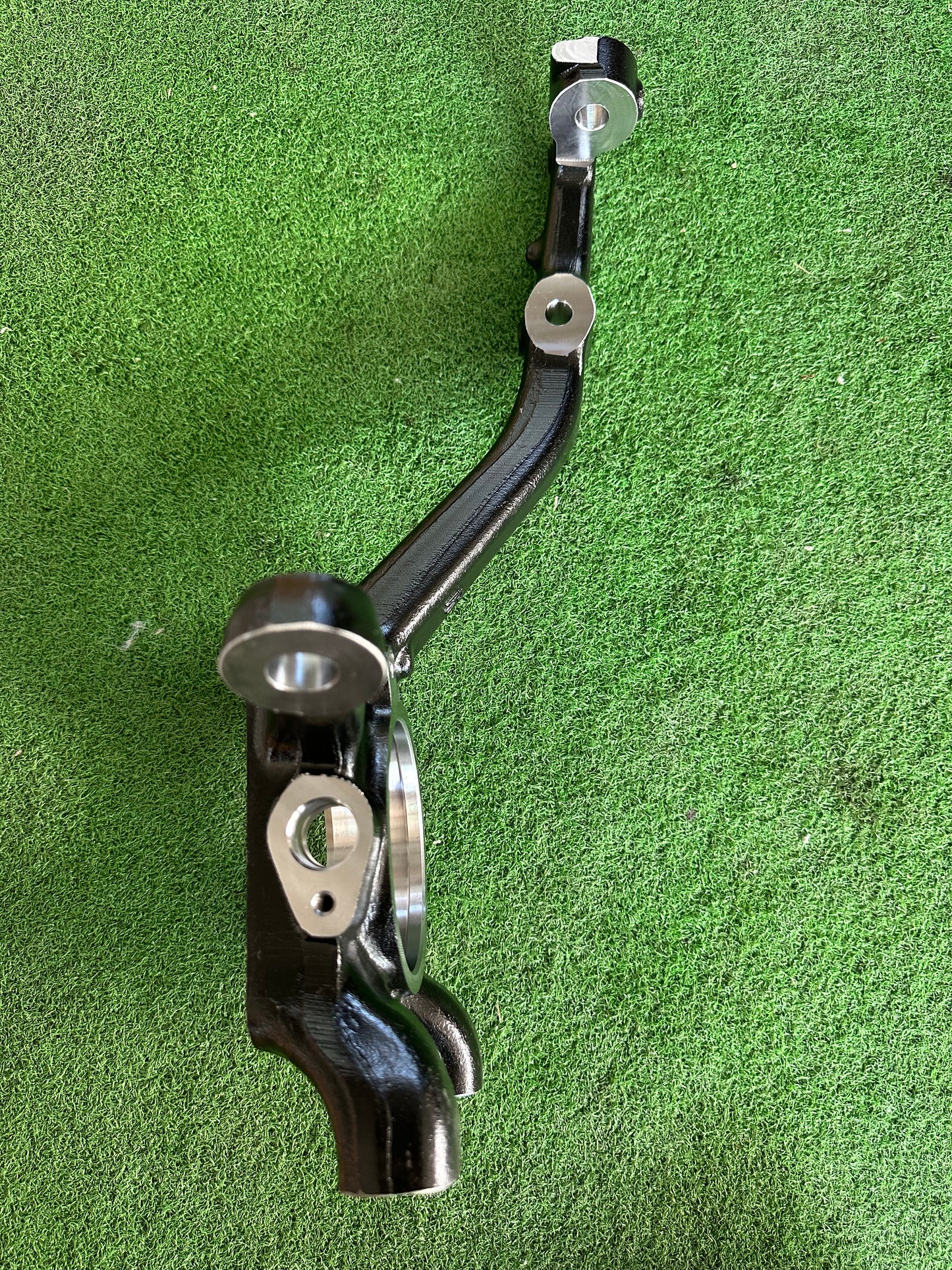 TOYOTA VIGO KUN25 D4D 4X4 KNUCKLE ARM RIGHT (43211-0K030)