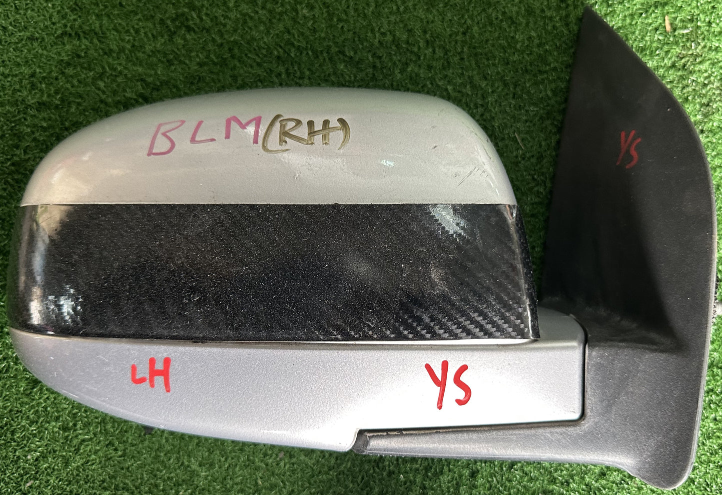 PROTON SAGA BLM SIDE MIRROR NO WIRE RH SILVER (PW844926-1)