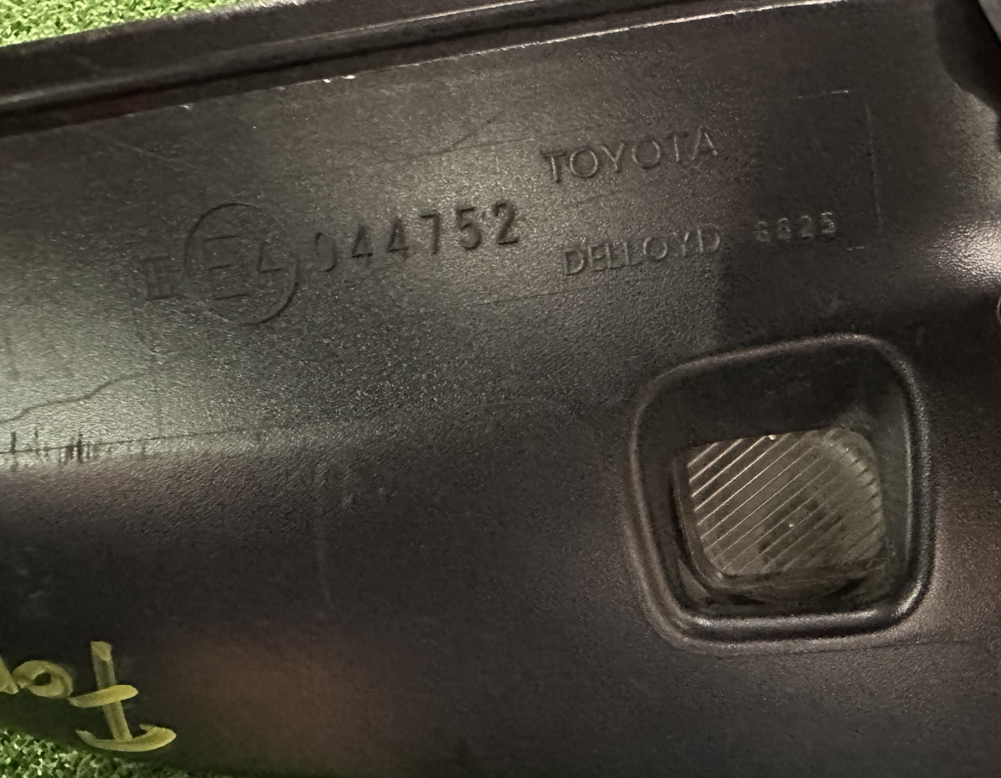 TOYOTA FORTUNER GUN156 SIDE MIRROR 9WIRE RH BLACK (SM00040)