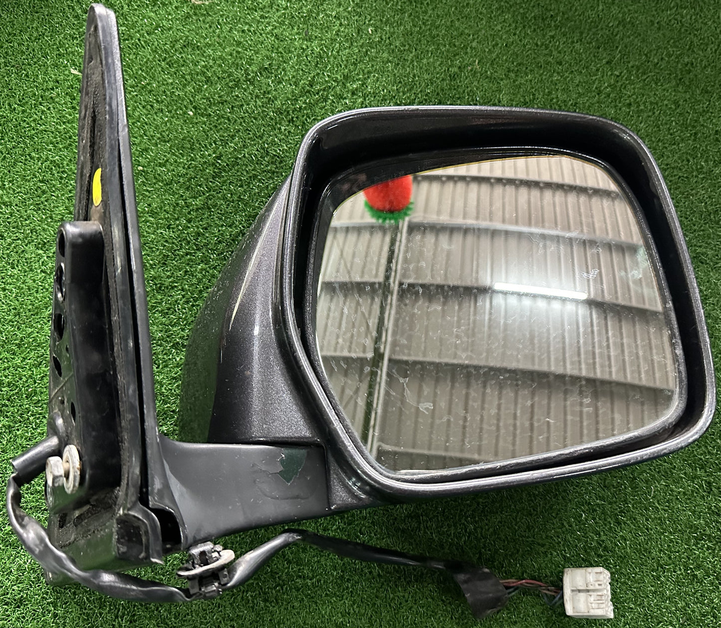 TOYOYA LAND CRUISER L100 SIDE MIRROR 5WIRE RH GREY (SM00042)