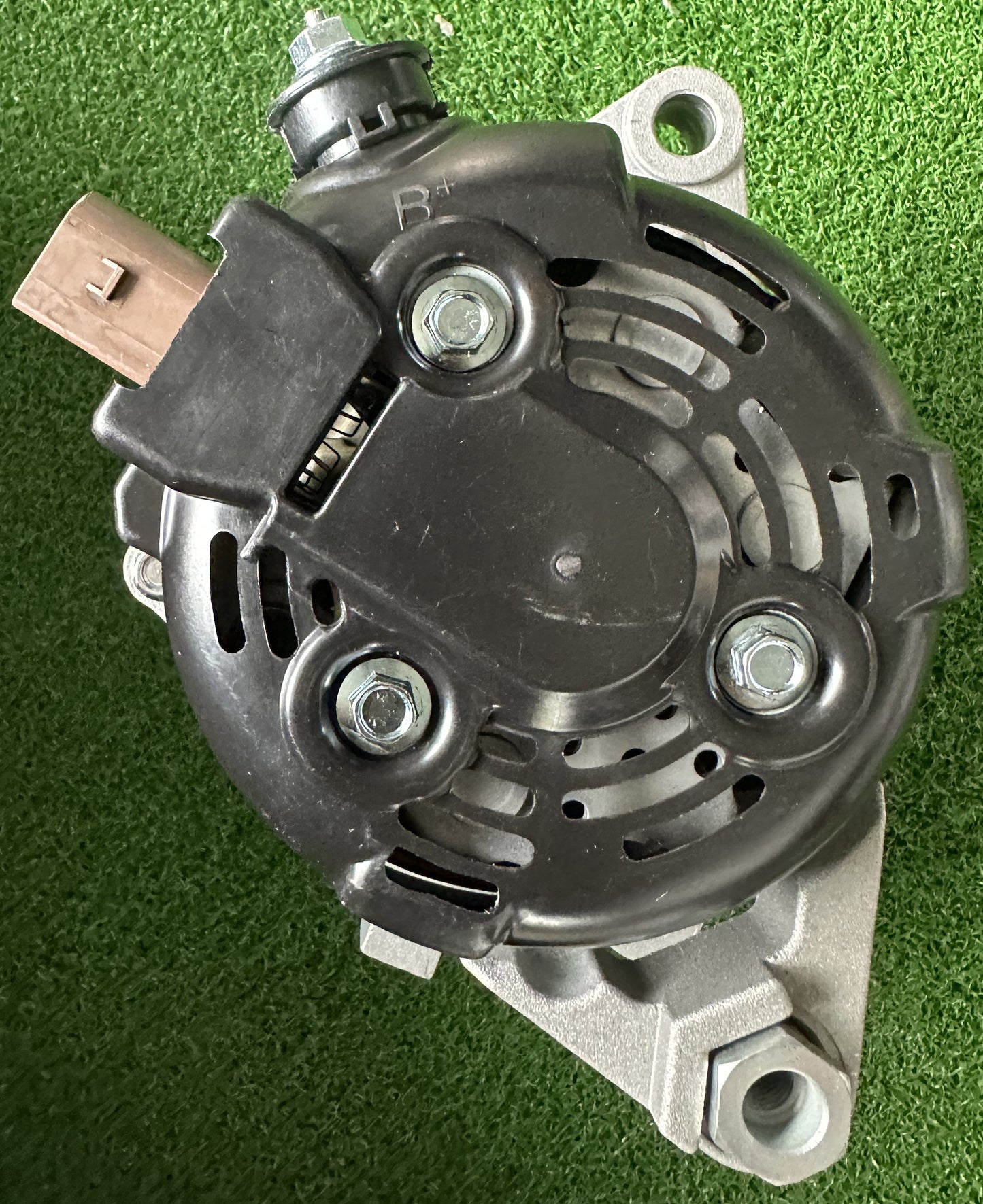 TOYOTA HILUX REVO 1GD 85A ALTERNATOR (A040-170)