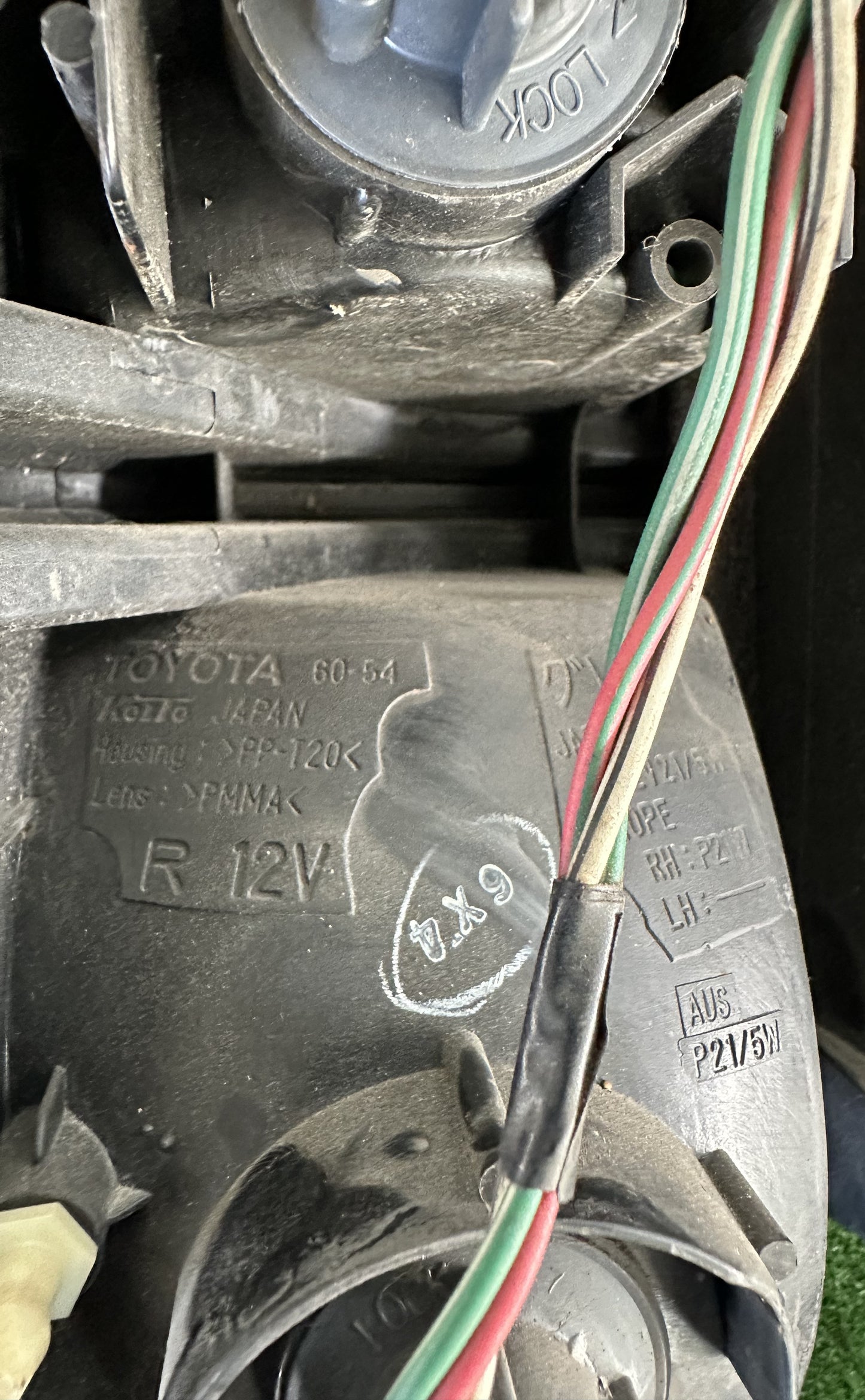 TOYOTA PRADO 95 TAIL LAMP RH (TL00038)