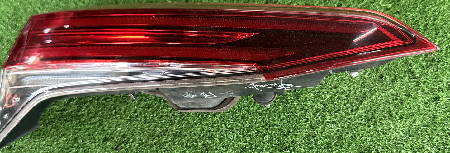 TOYOTA FORTUNER GUN156 INNER TAIL LAMP LH (TL00082)