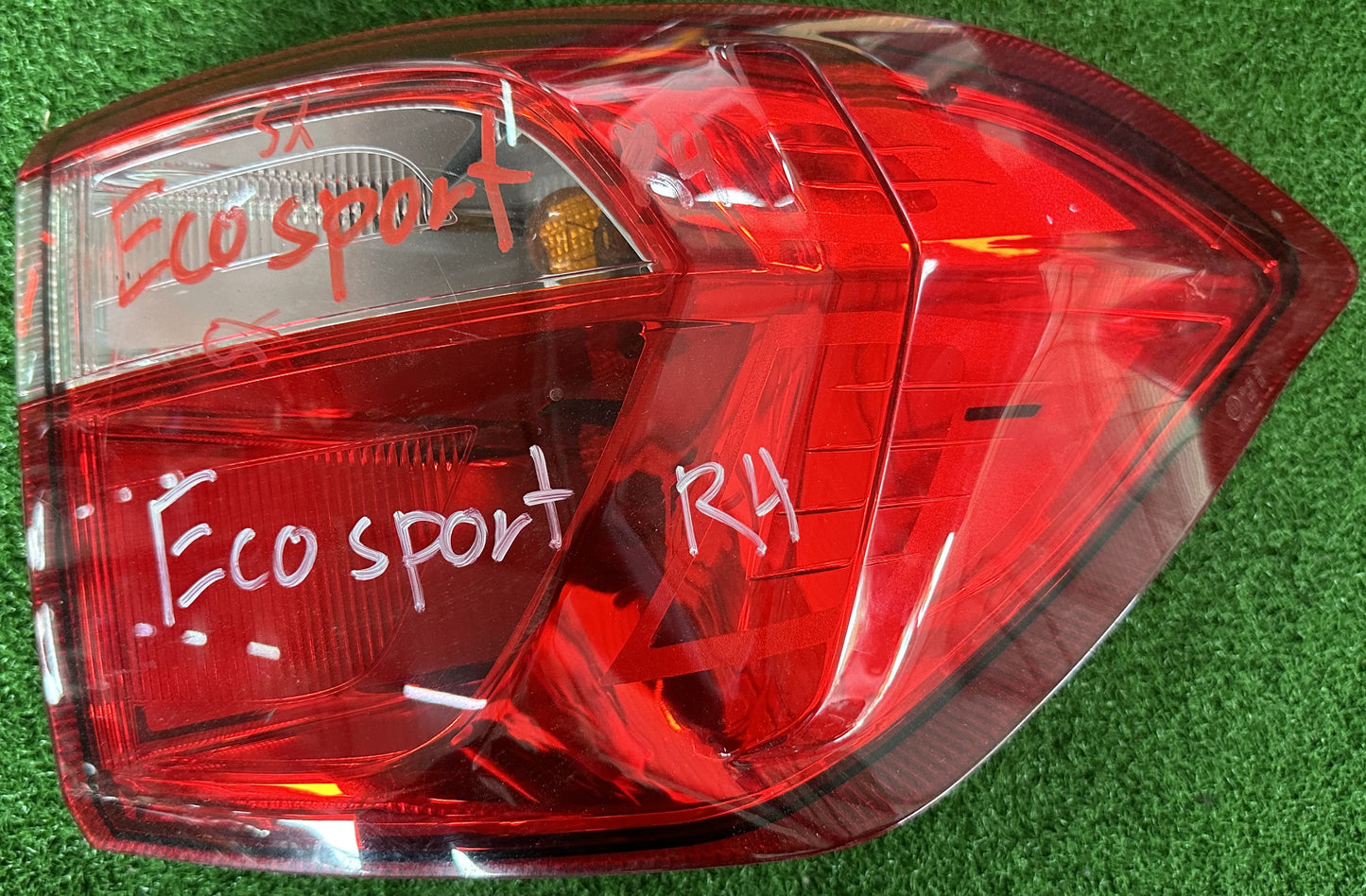 FORD ECO SPORT TAIL LAMP RH (TL00089)