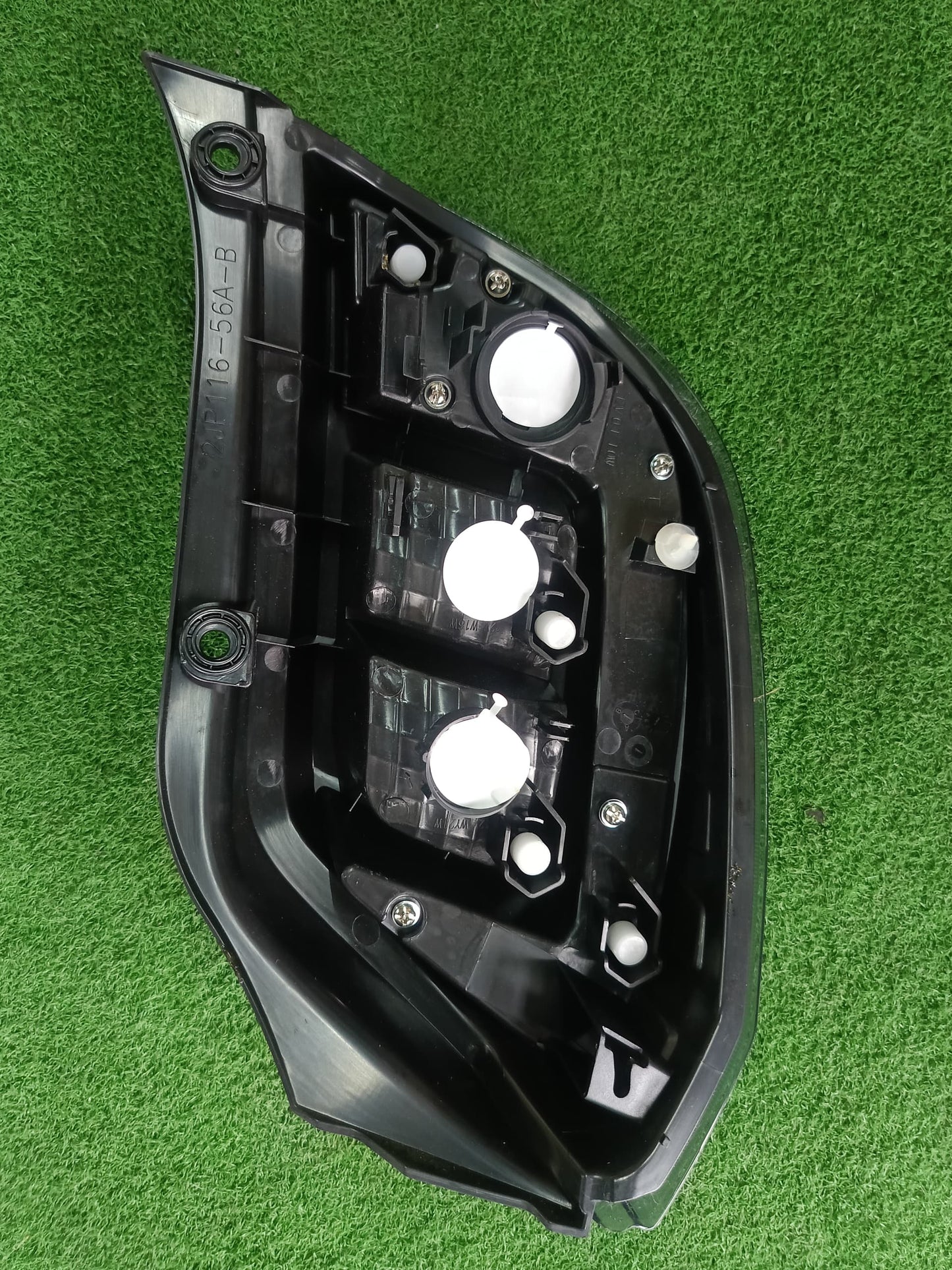 PERODUA AXIA 2014 TAIL LAMP LH (SMOKE) (JP116-56A-A1-L)