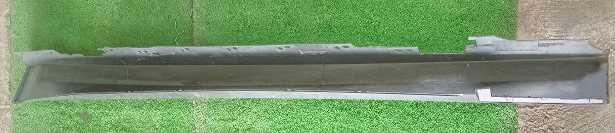 BMW F30 M3 SIDE SKIRT BLACK LH (LHMJ-009C-01-1)