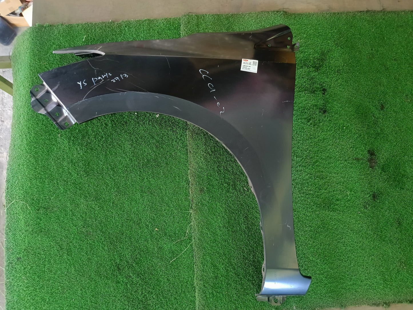TOYOTA VIOS (NCP150) 2013 FRONT FENDER WITHOUT HOLE LH ( TYL09A-201JA-LGNA )