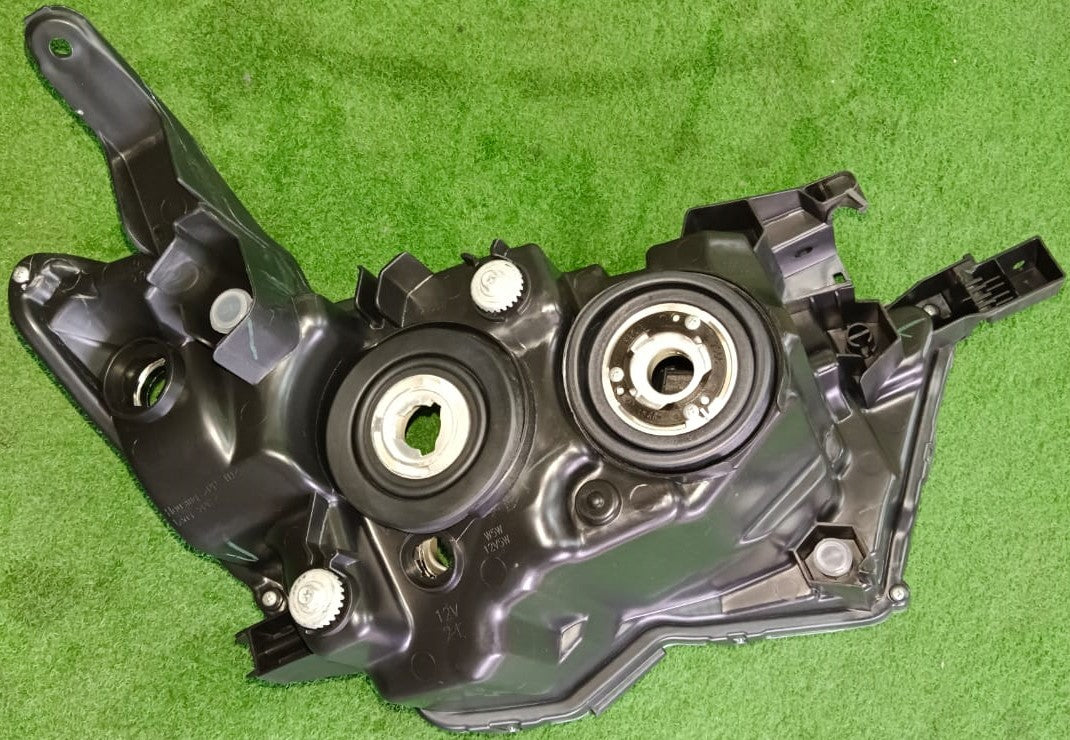 PERODUA BEZZA 2016 HEAD LAMP LH (PDB01A-4031A-LNND) (NEW)