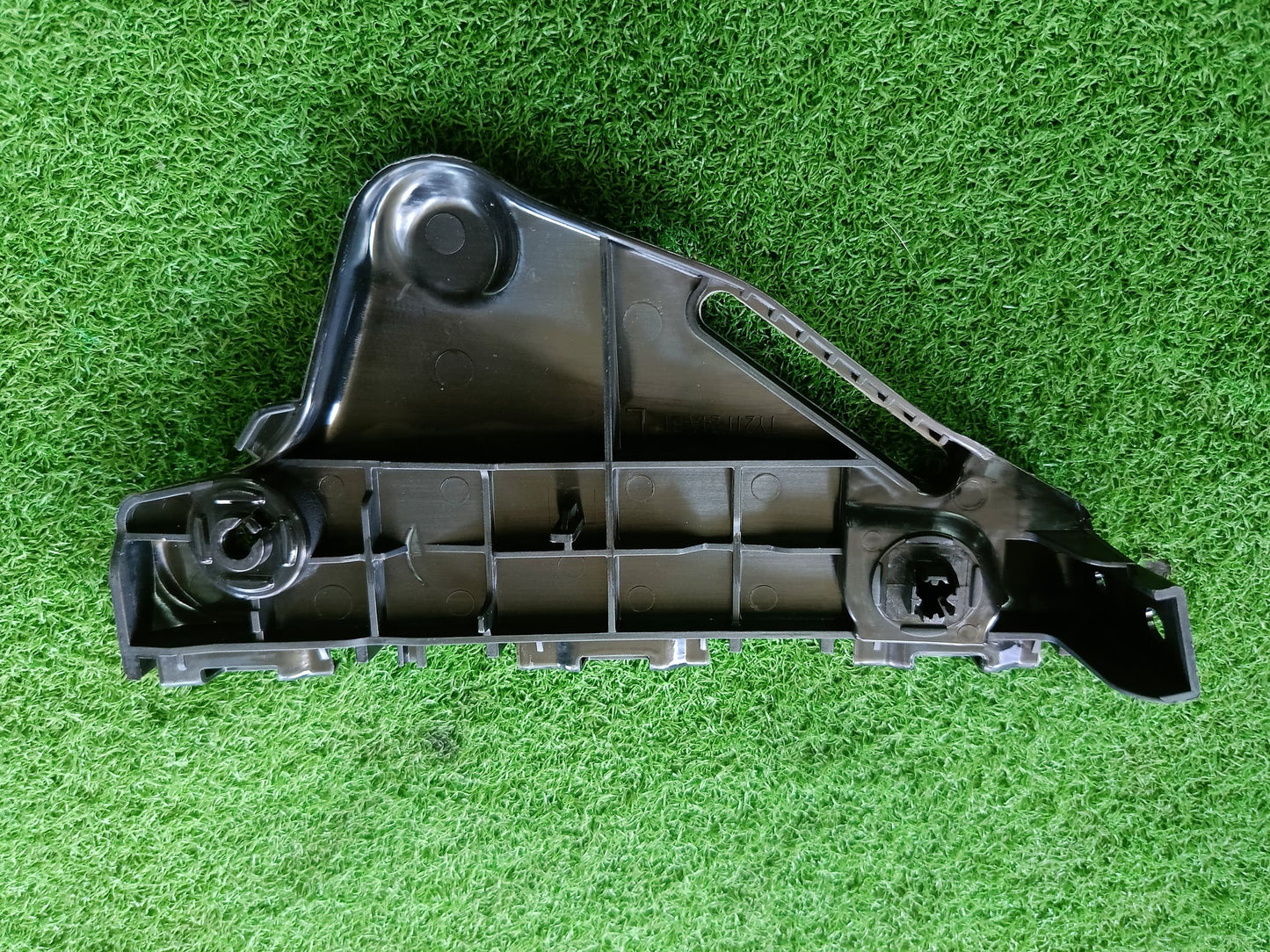 TOYOTA HILUX REVO (GUN125) 2015 2DOOR FRONT BUMPER BRACKET LH (TYN07L-1014B-LNNA)