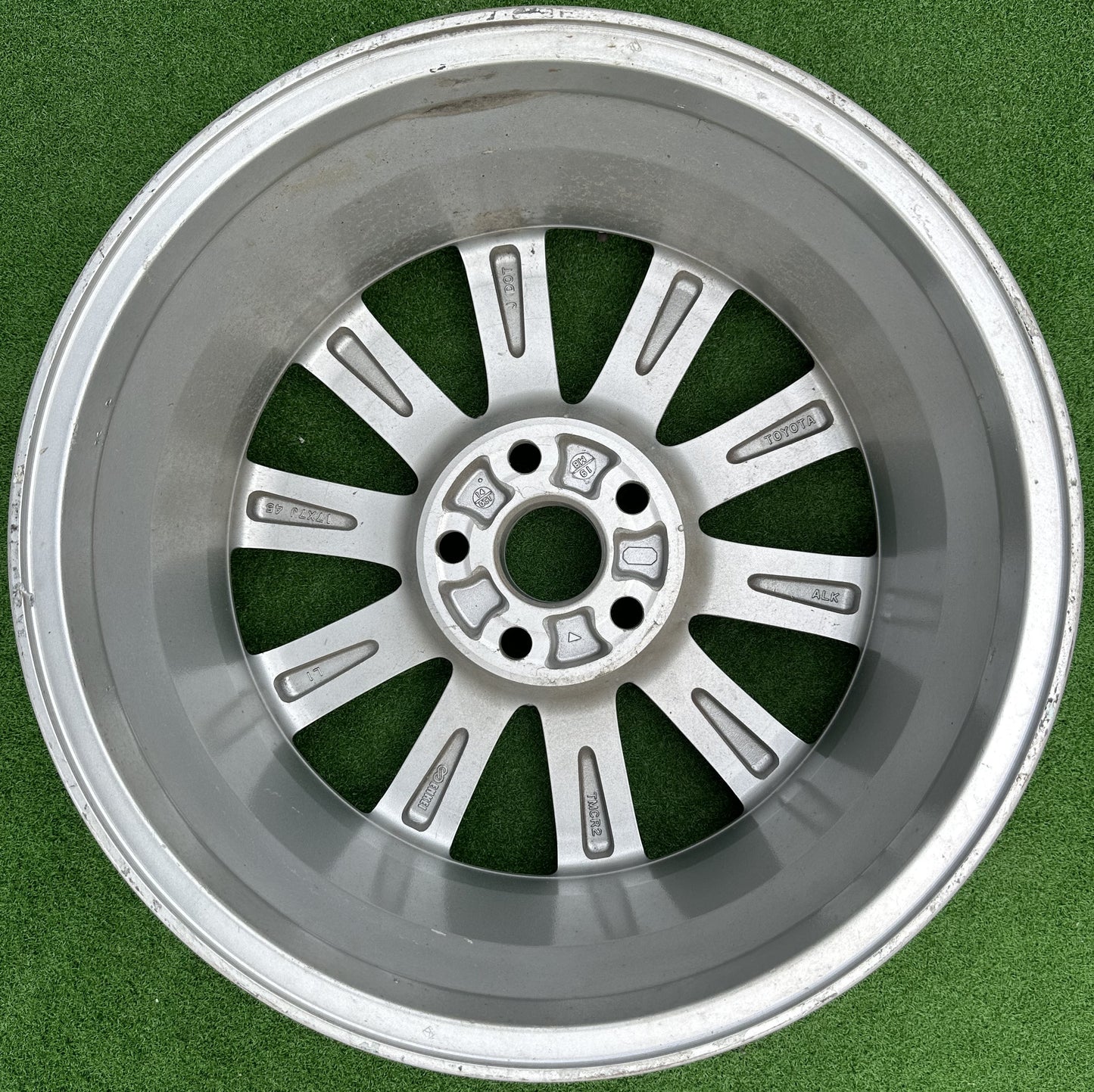 TOYOTA CAMRY 5HOLE 17X7J RIM (RIM00012)