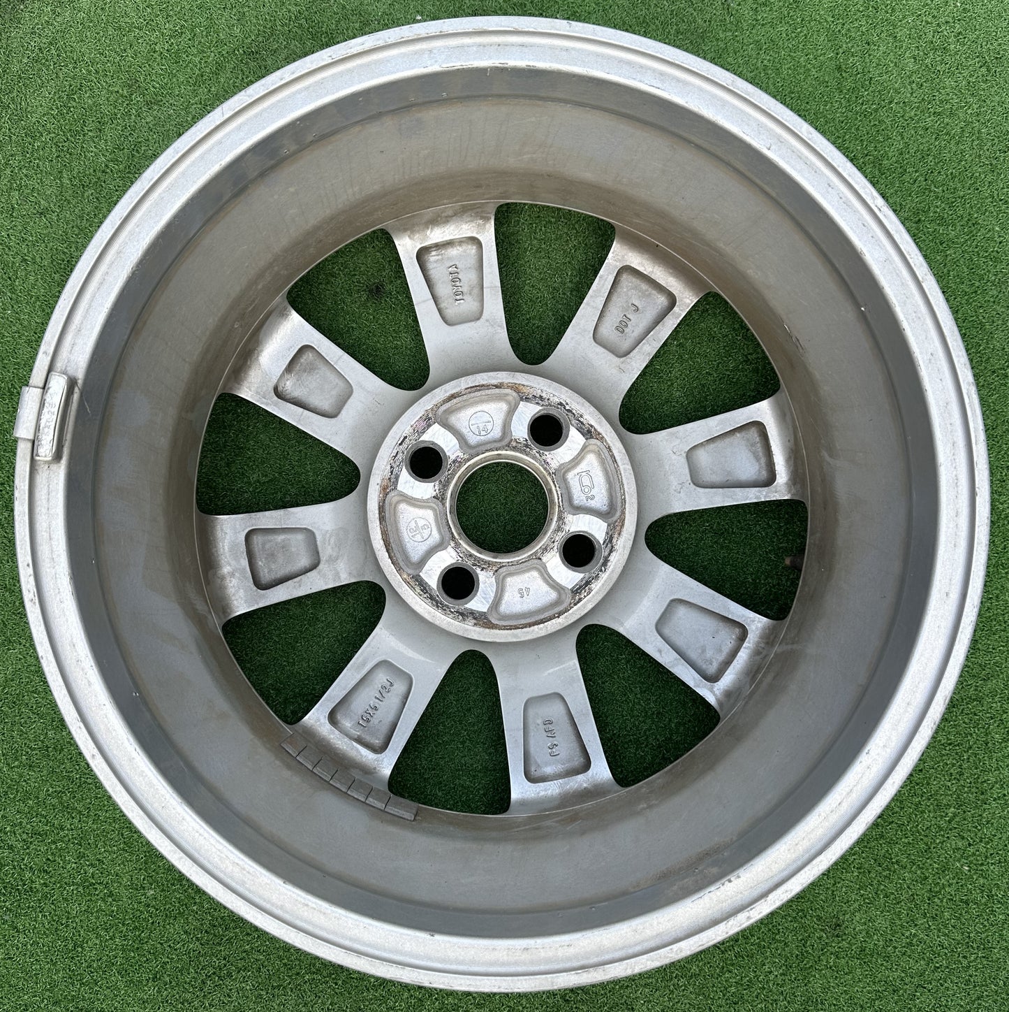 TOYOTA PRIUS 4HOLE 15X5.5J RIM (RIM00017)