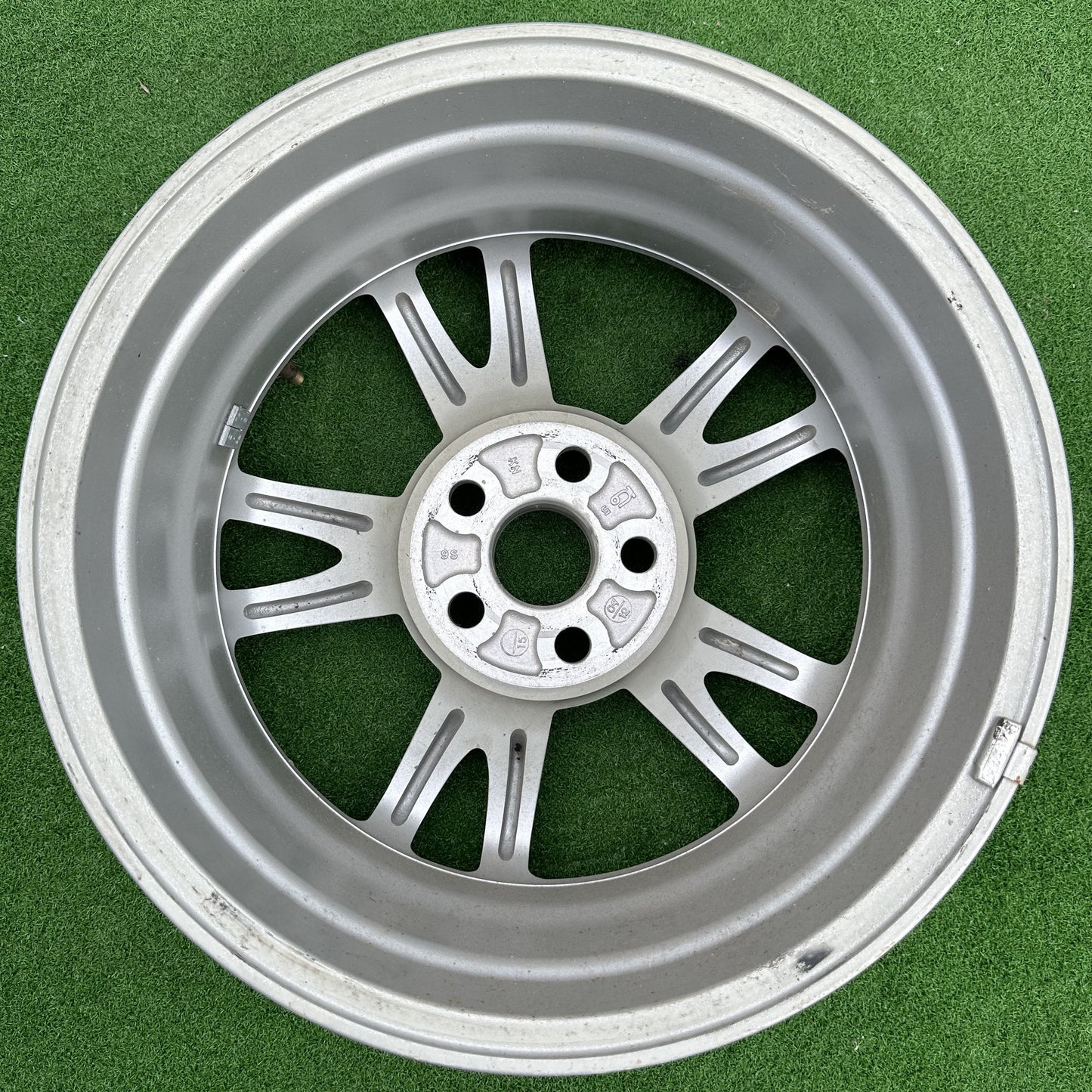 TOYOTA PRIUS 5HOLE 15X6J RIM (RIM00018)