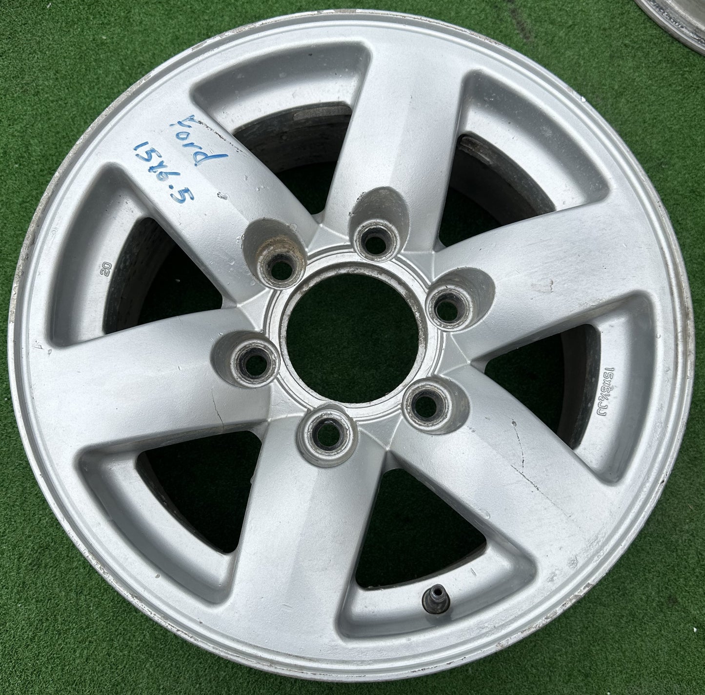 FORD RANGER WL 6HOLE 15X6.5JJ RIM (RIM00061)