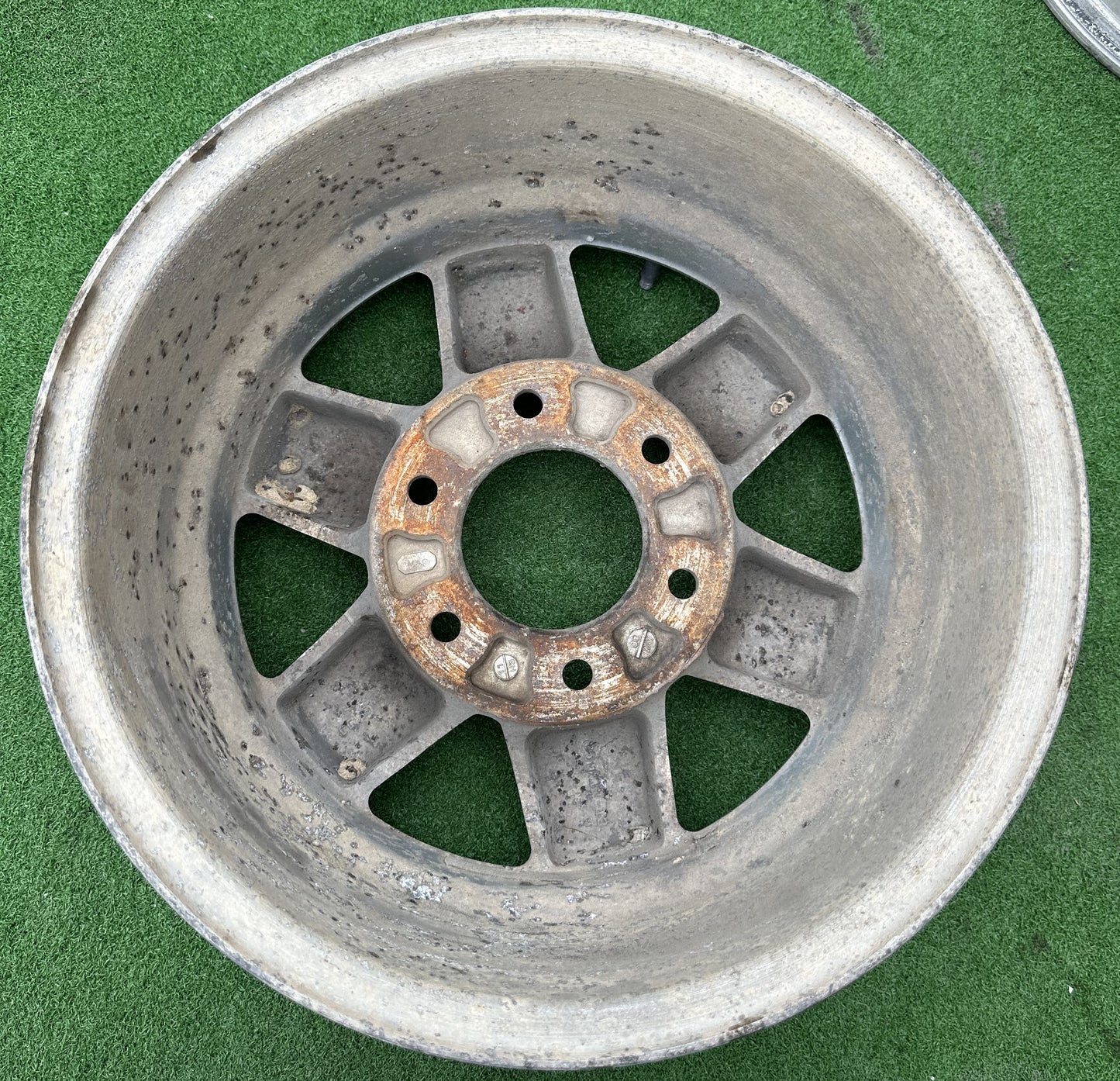 FORD RANGER WL 6HOLE 15X6.5JJ RIM (RIM00061)