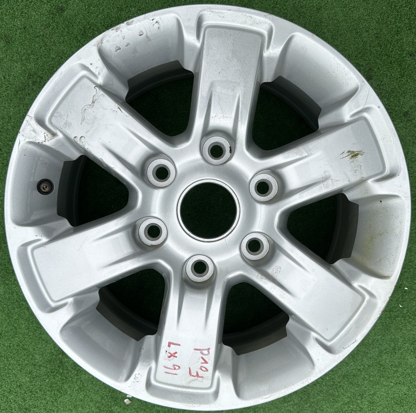 FORD RANGER T6 6HOLE 16X7J RIM (RIM00064)