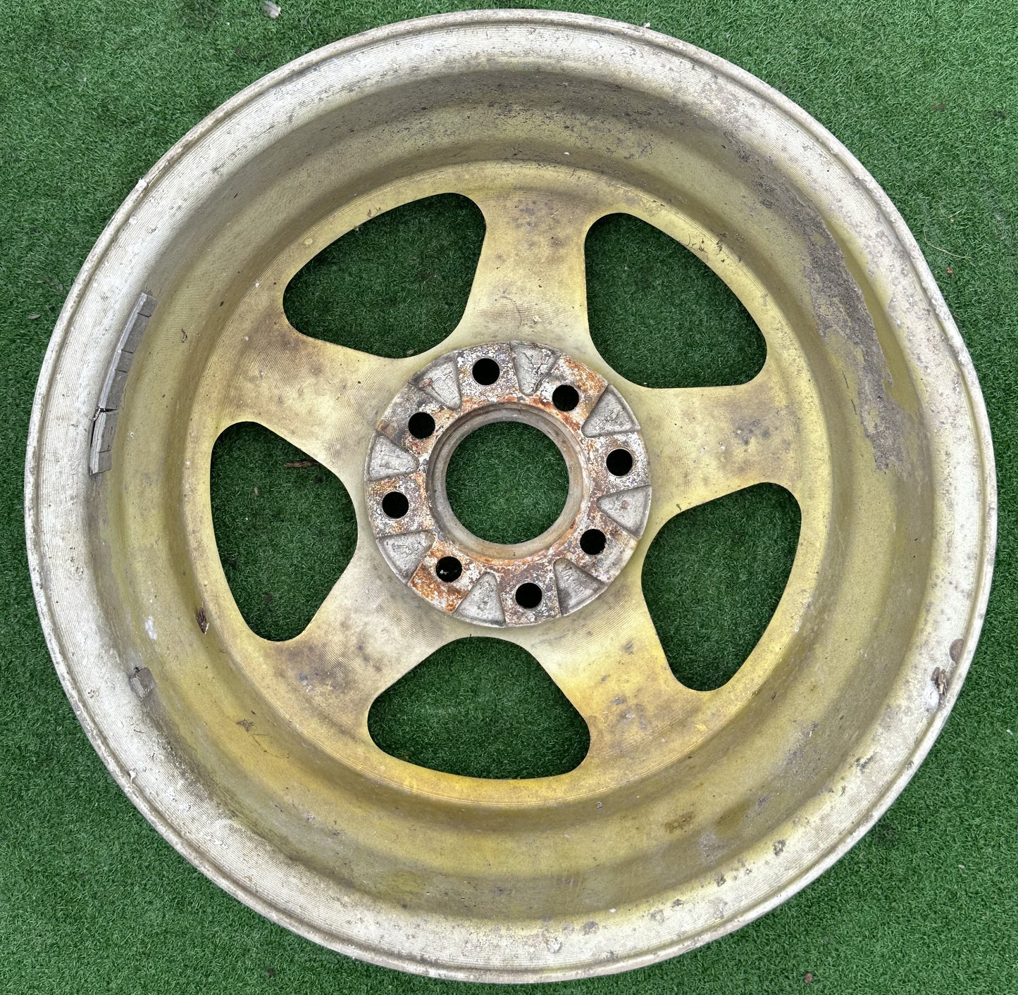 SPORT RIM 8HOLE 17X7J RIM (RIM00079)