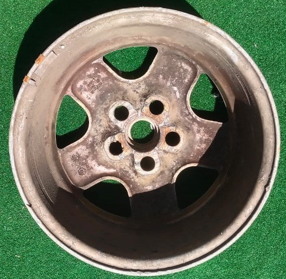 LAND ROVER 5HOLE 16X8J RIM (RIM00099)