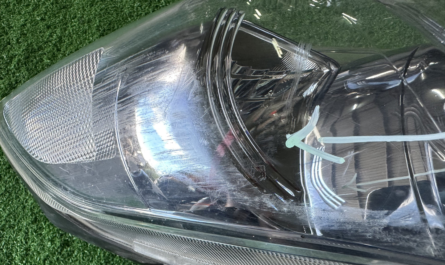 TOYOTA COROLLA ALTIS E140 HEAD LAMP RH (ST-112-1130R)