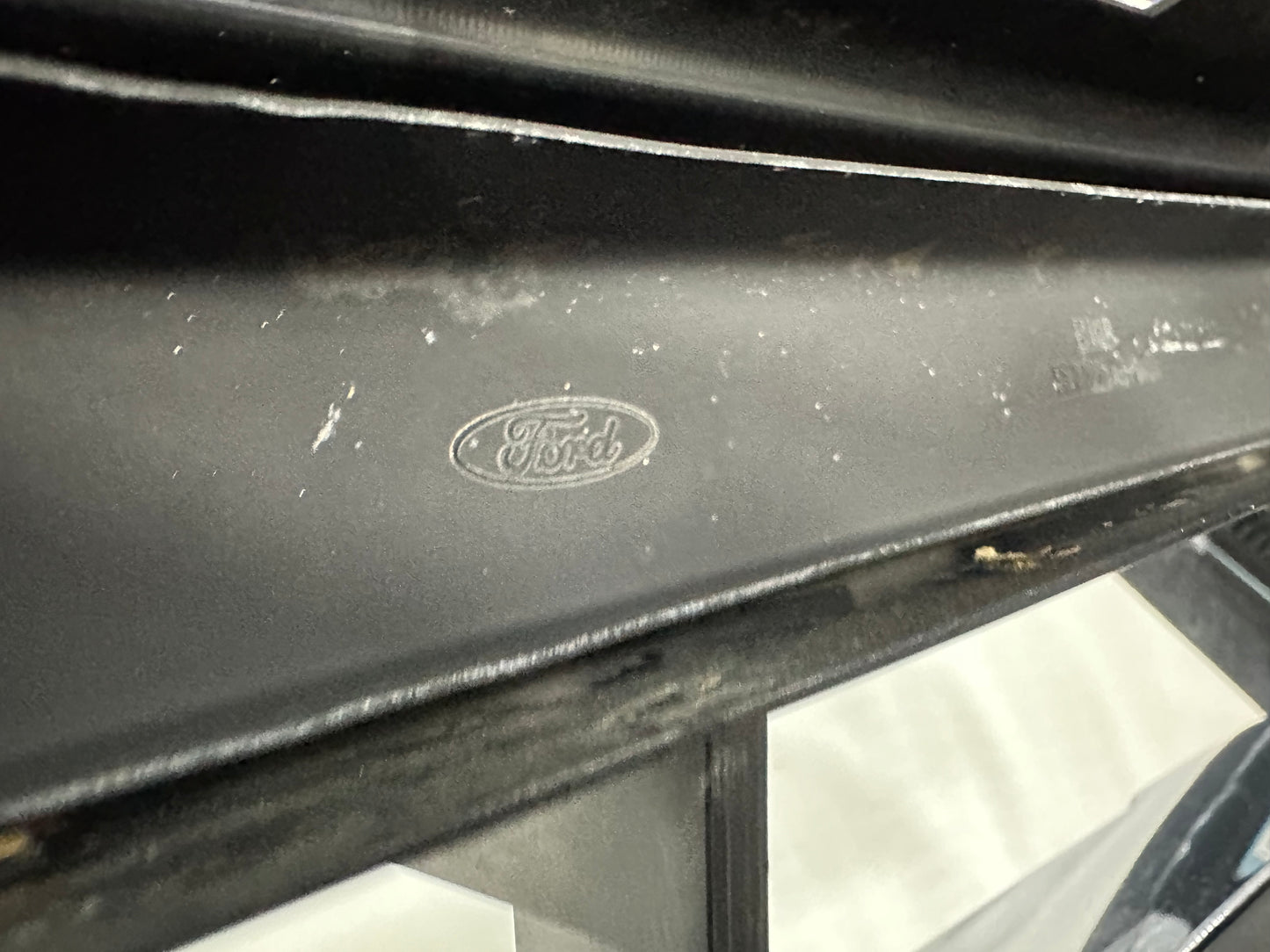 FORD RANGER FRONT CHROME GRILLE TAIWAN (T00003)