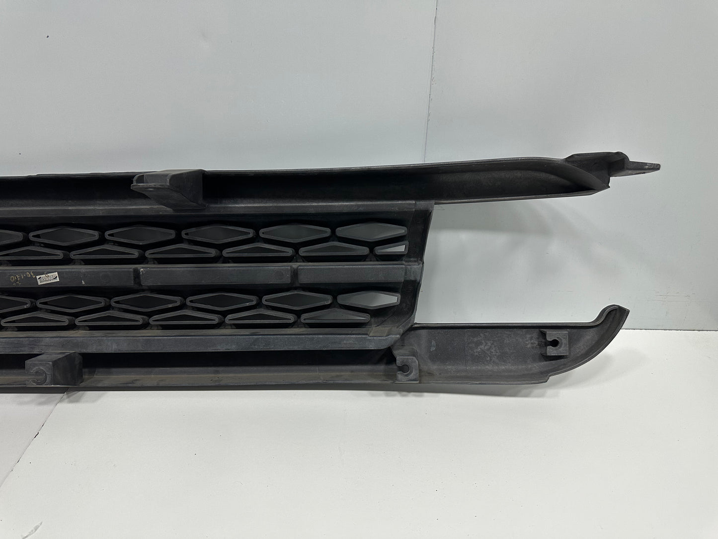 FJ GRILLE BLACK (T00014)