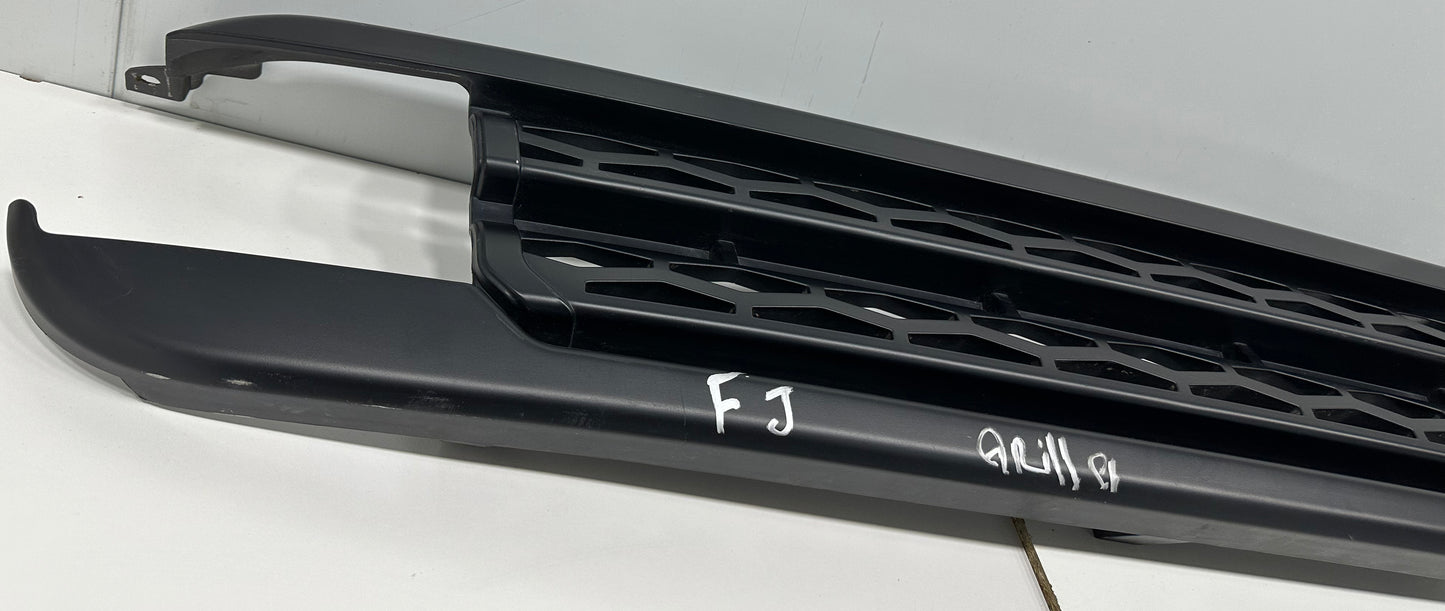 FJ GRILLE BLACK (T00014)