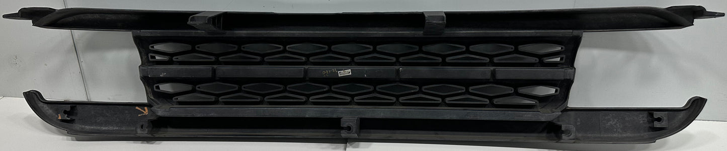FJ GRILLE BLACK (T00014)