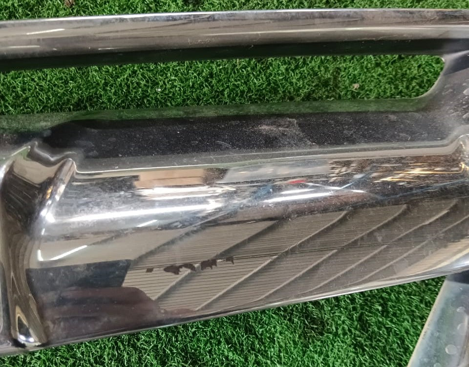 ISUZU DMAX VCROSS FRONT GRILLE CHROME (T00024)