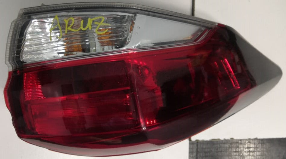 TOYOTA ARUZ OUTER TAIL LAMP LH (TL00208)