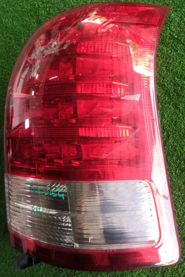 TOYOTA WISH TAIL LAMP RH (TL00108)