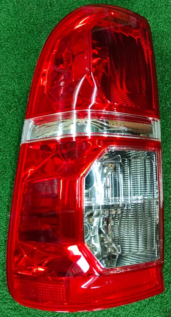 TOYOTA HILUX VIGO (KUN26) 2011 2/4DOOR TAIL LAMP LEFT (TYN07J-4036A-LNND)