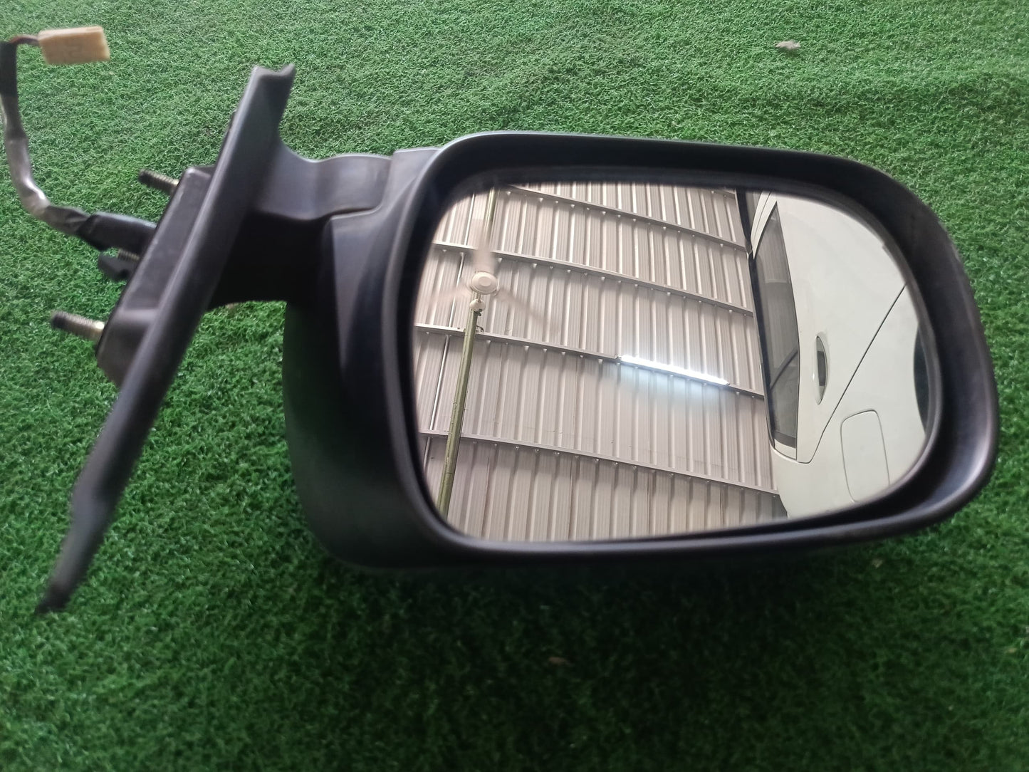 TOYOTA VIGO KUN26 SIDE MIRROR 3WIRE SILVER LH (MS00001)