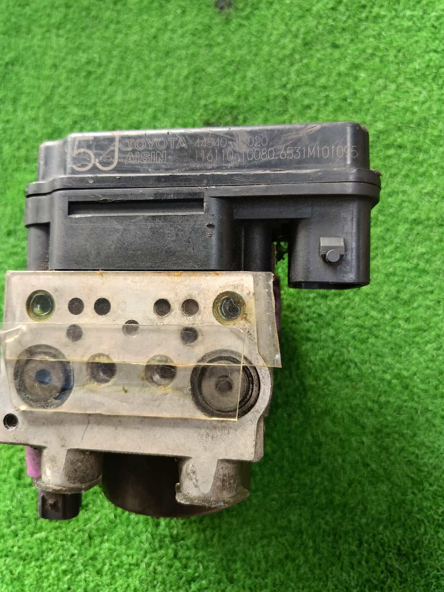 TOYOTA ALTIS E120 ABS PUMP (44540-13020)