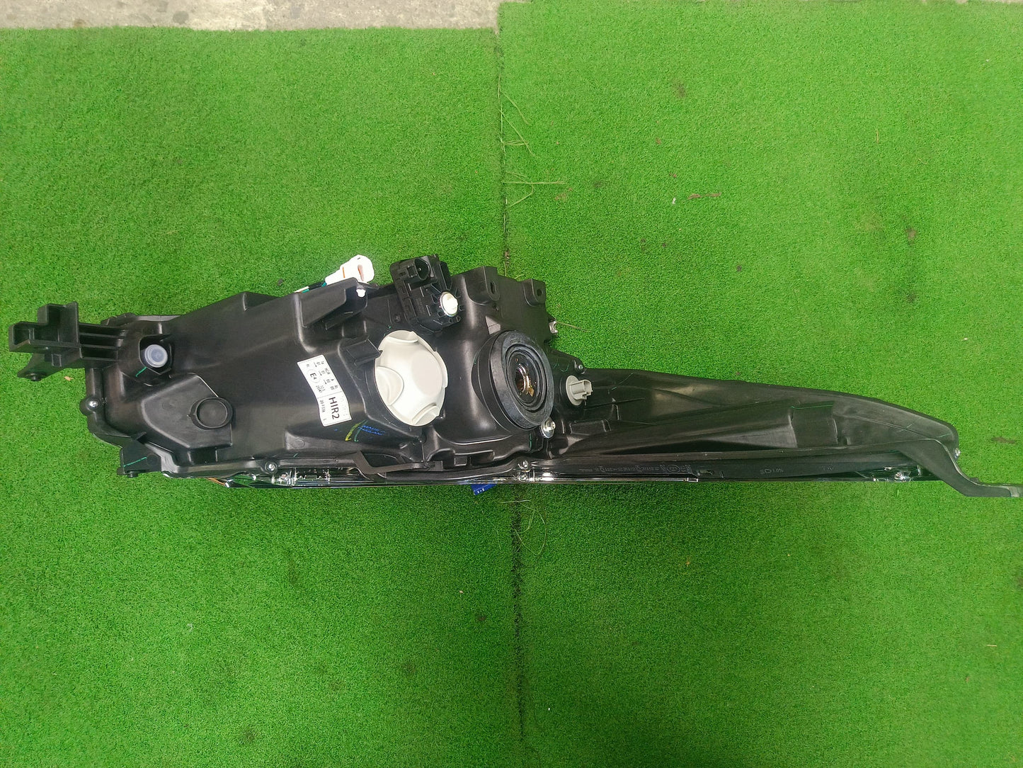 TOYOTA FORTUNER 2015 HEAD LAMP WITH MOTOR LEFT (TYF01A-4031A-LNND)