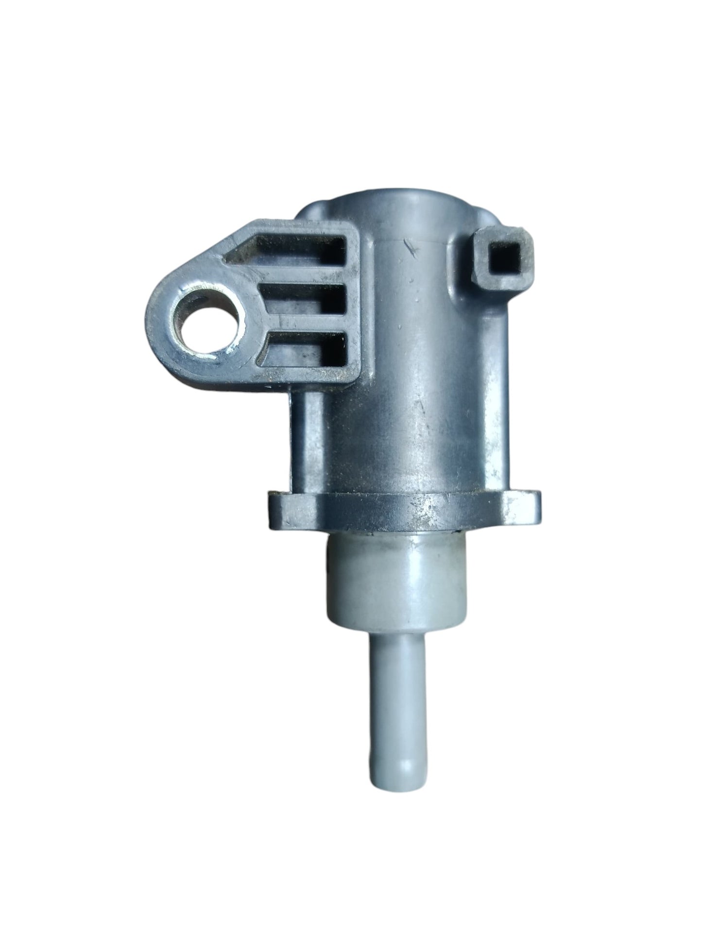 TOYOTA INNOVA VACUUM VALVE (90910-12275)