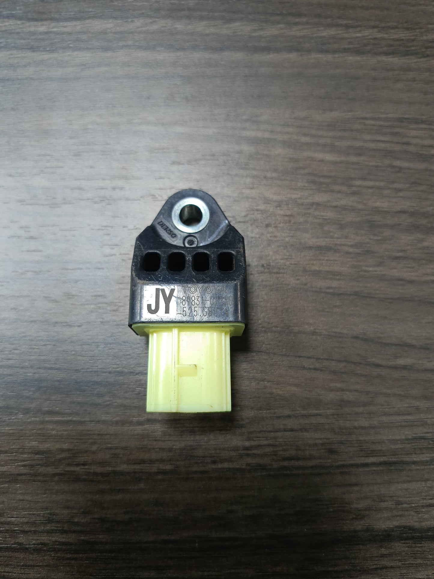 TOYOTA ALTIS,YARIS,VIOS AIRBAG SENSOR (89831-02260)