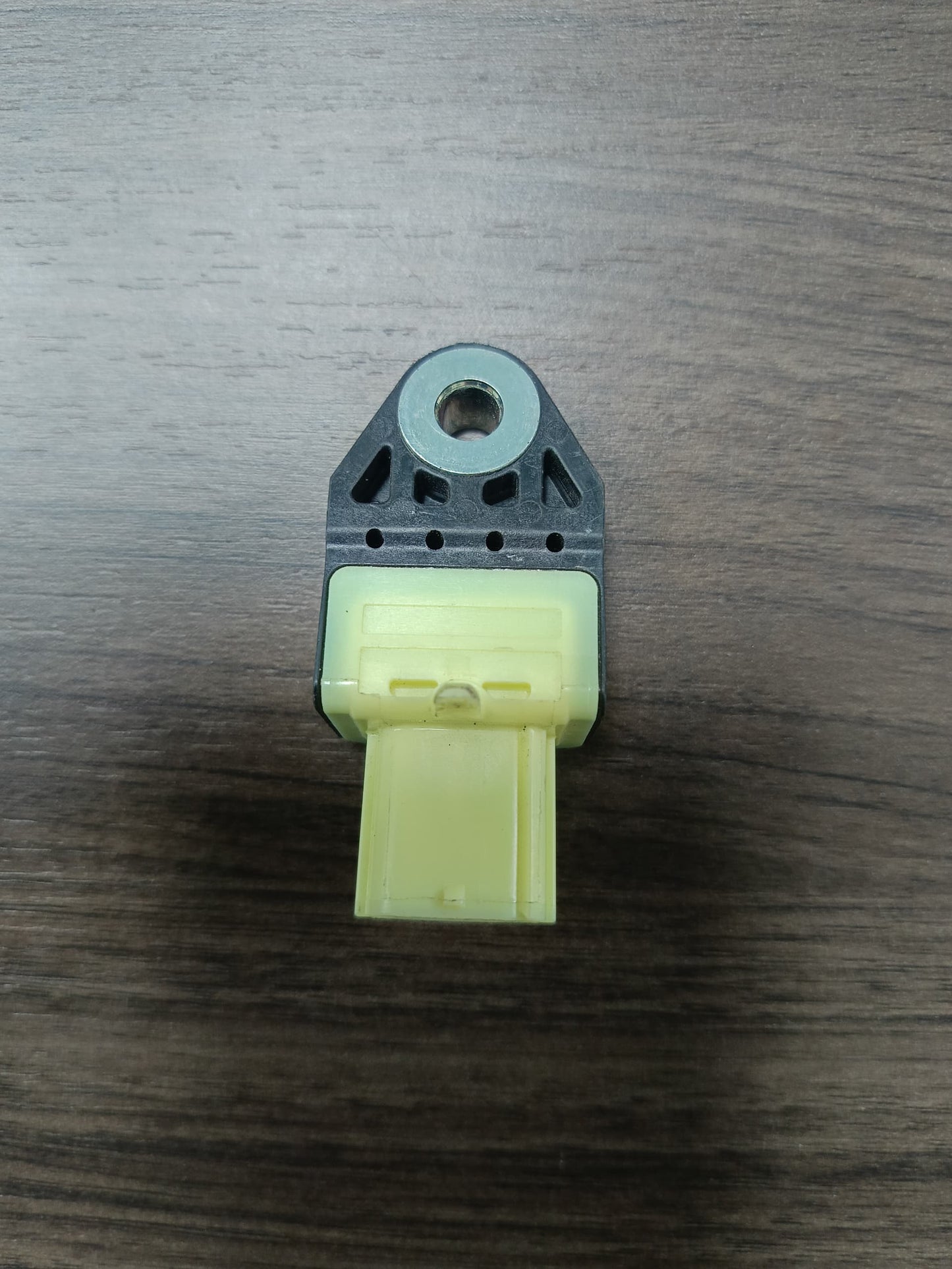 TOYOTA ALTIS,YARIS,VIOS AIRBAG SENSOR (89831-02260)