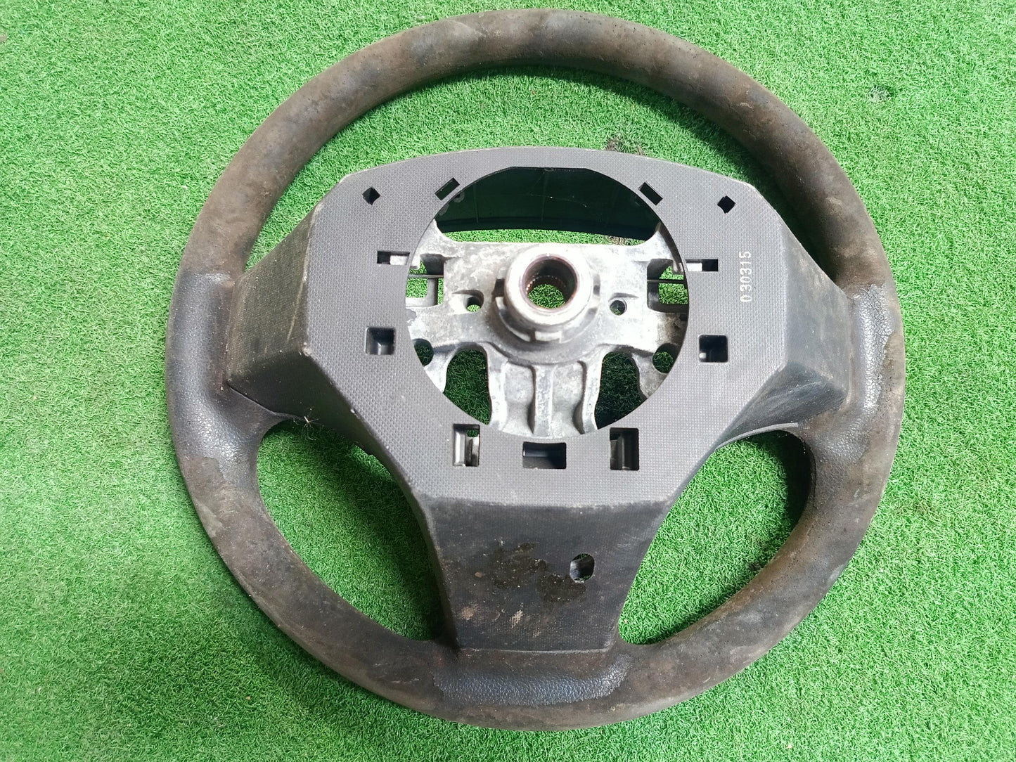 PERODUA AXIA STEERING WHEEL (SW00035)